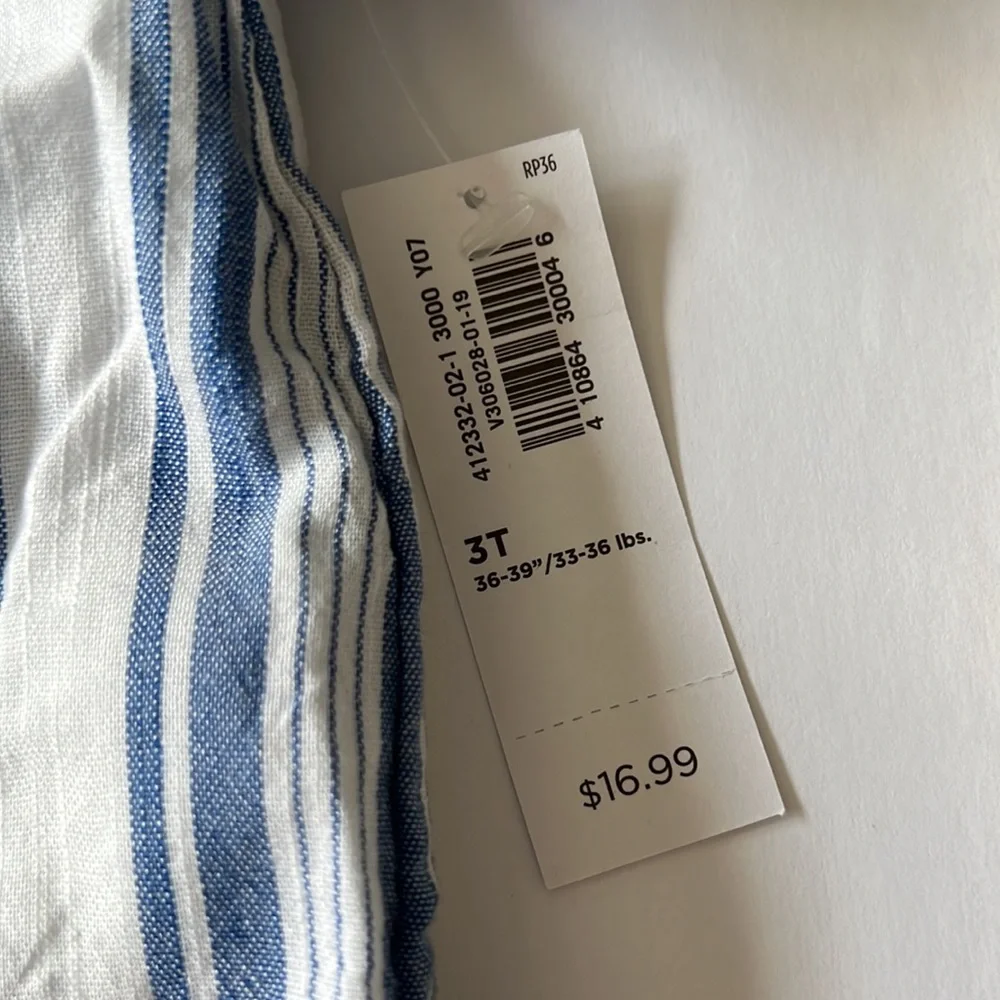 Old Navy girls ruffle sleeve top
